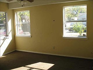 1st image of 3035 Clydedale Dr