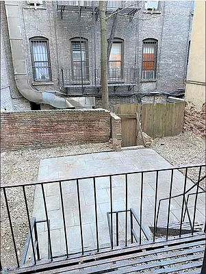 Rented by Voro New York | media 9