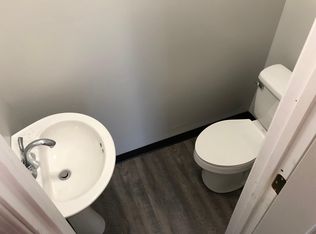 12 Raines Ave, Sandston, VA 23150