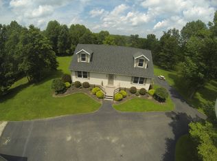 13095 Red Oak Ln, Laurel, IN