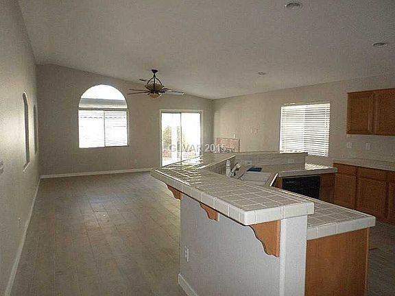 2nd image of 2512 Citrus Garden Cir