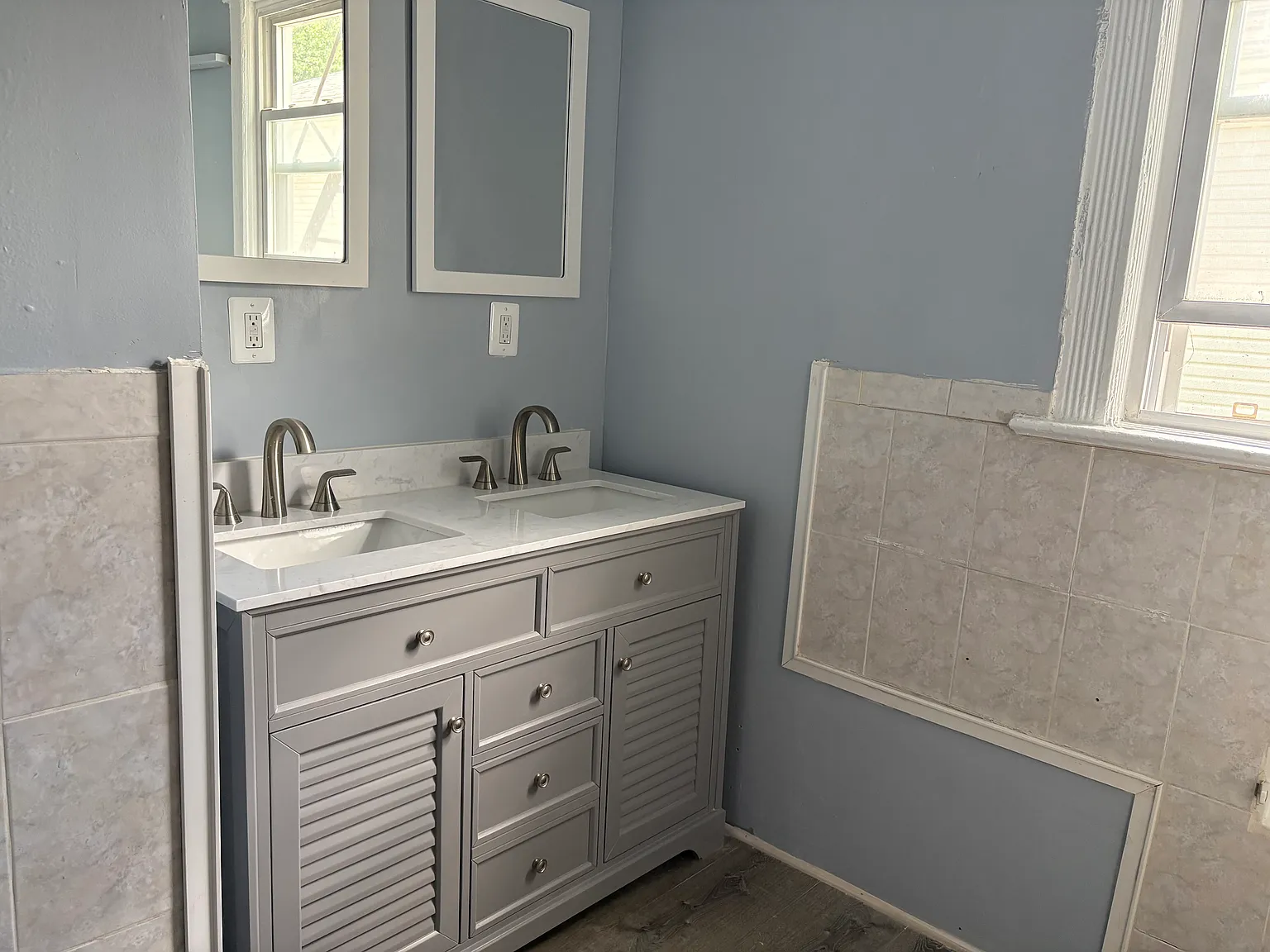 4 bed, 1400 sqft, $2,850 — Photo 4