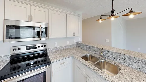 2301 N Anne Ave Photo 1