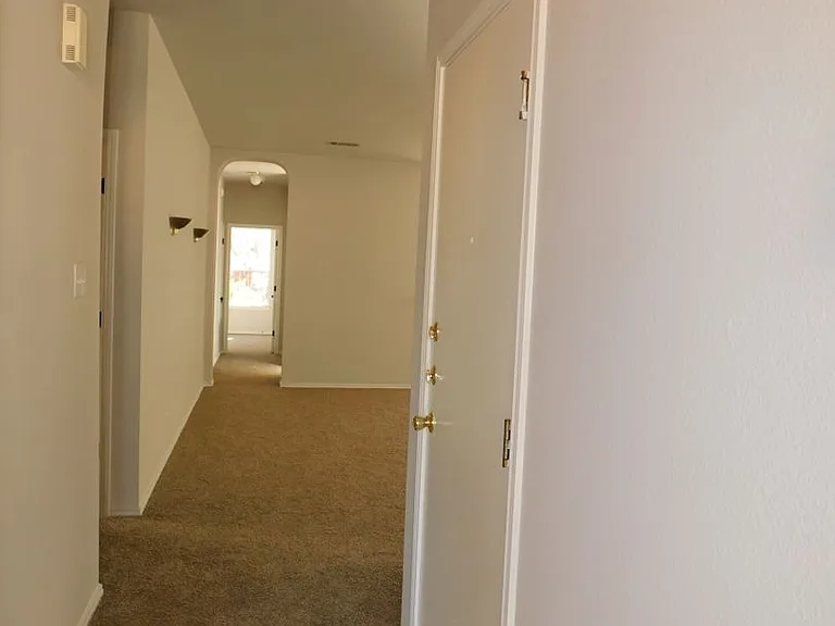 9231 Foxgrove Way — Photo 20