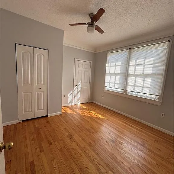 3507 Clermont Dr — Photo 9