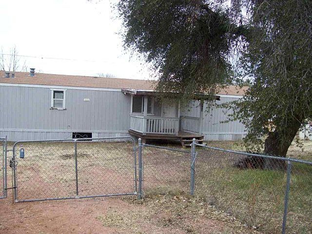 2nd image of 603 E Wade Ln