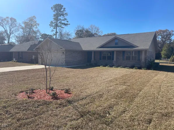 5908 Silvercrest Blvd, Crestview, FL 32536