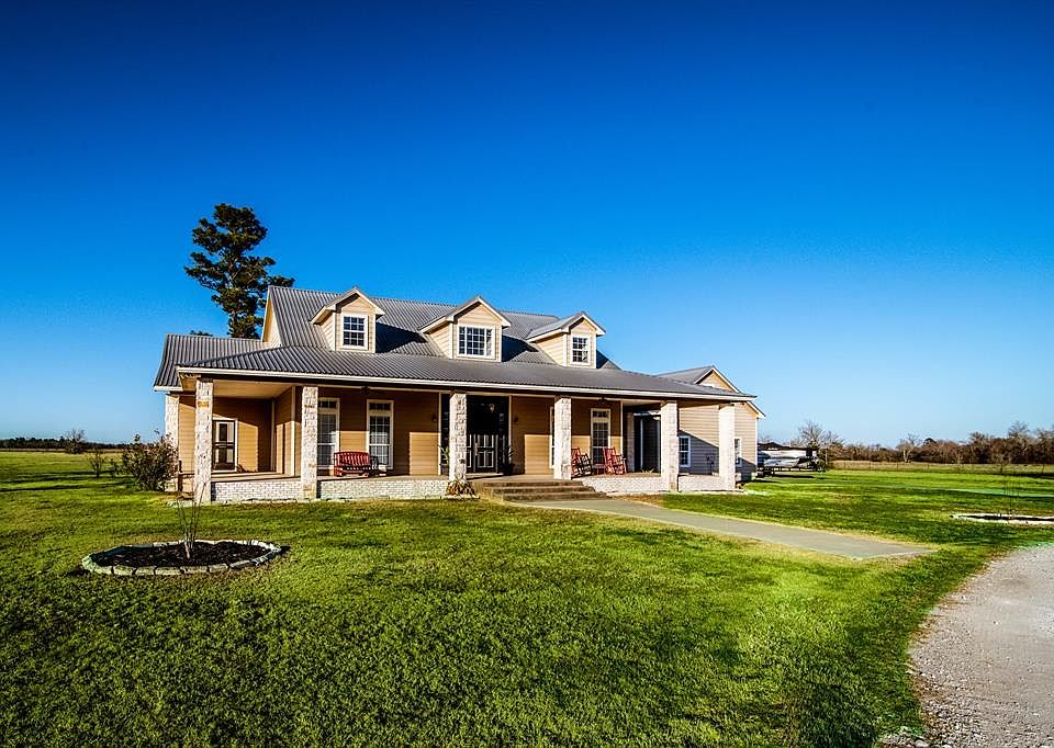 1st image of 30 Rogers Ln