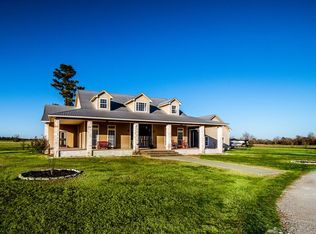 30 Rogers Ln, Huntsville, TX 77320