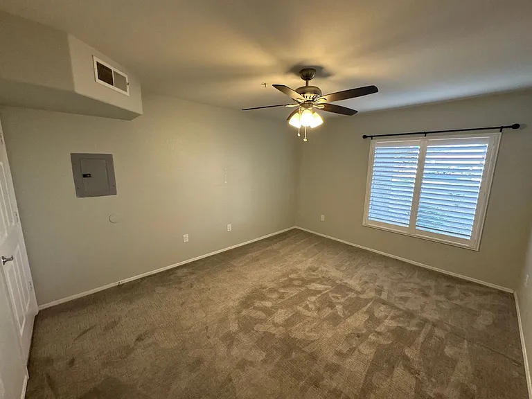 1295 N Ash St #1018 — Photo 11