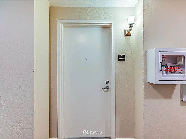 109 2nd St S #425 — Photo 13