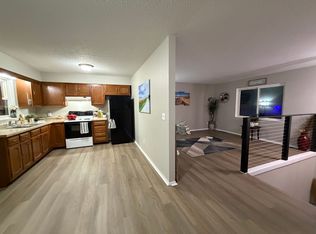 248 Grand Blvd #246, Evansdale, IA 50707