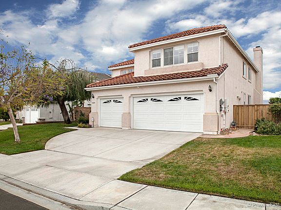 2nd image of 11024 Cedarcrest Way