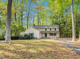 316 Stone Harbor Rd, Holland, MI 49424