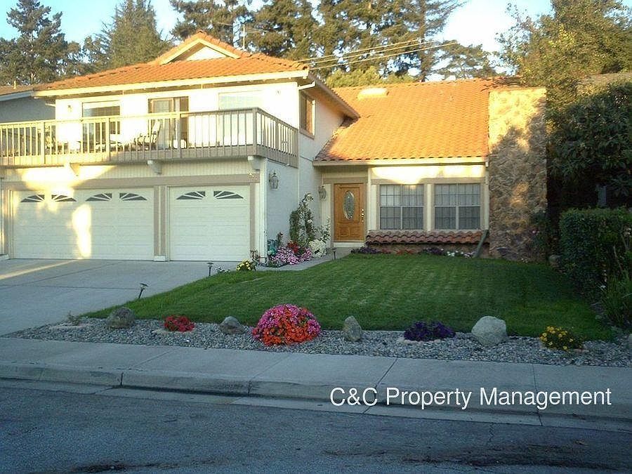 1st image of 935 Rock Canyon Cir