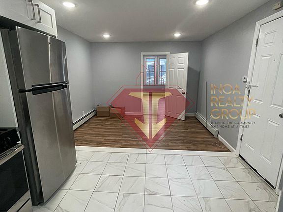 2nd image of 174 Hopkins Ave #1R