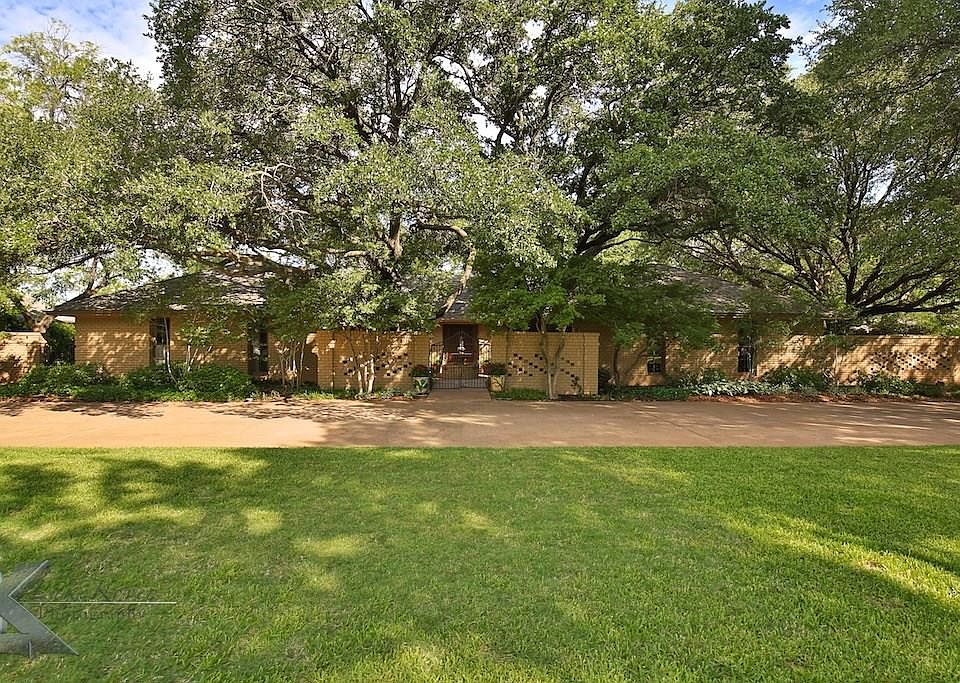 1918 River Oaks Rd, Abilene, TX 79605 Zillow