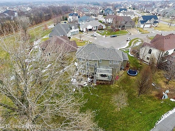 5th image of 6520 NW 95th Ct