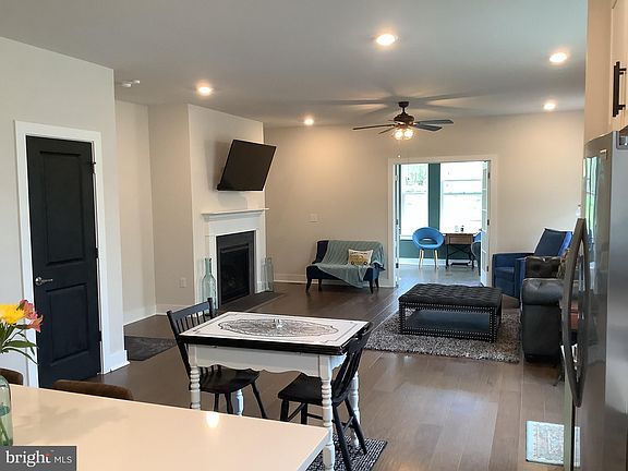 4th image of 17 Heron Ln