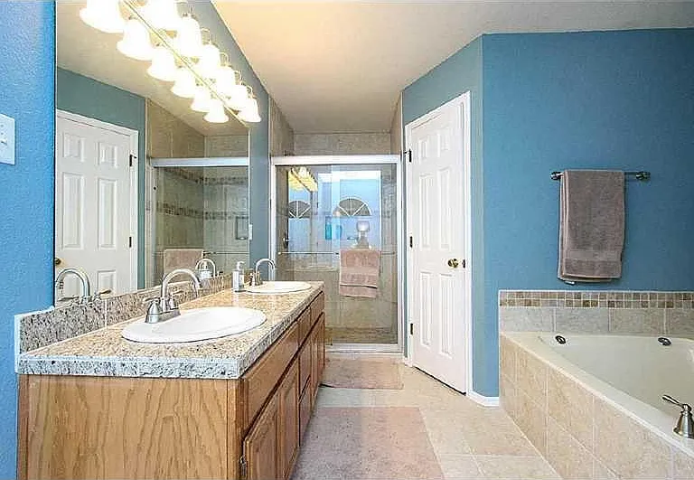 9609 S 90th East Ave — Photo 2