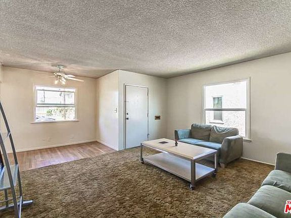 5th image of 16916 Brighton Ave