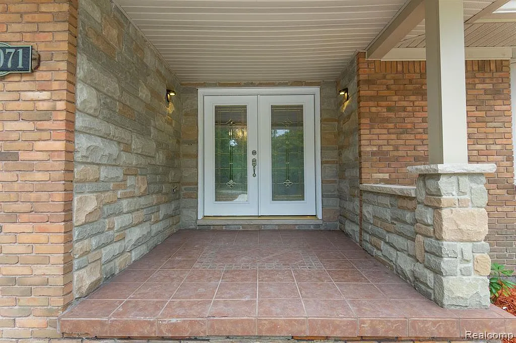 3 bed, 2754 sqft, $3,500 — Photo 3