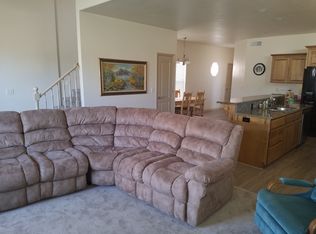 284 N Windsor Dr, Washington, UT 84780