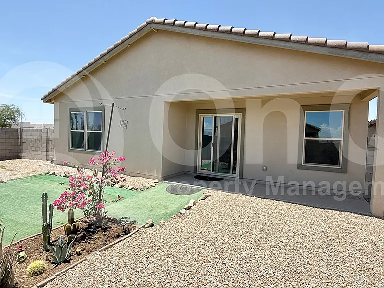 8011 S Magic Dr — Photo 16