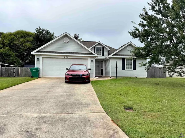 208 Butten Dr, Bonaire, GA 31005