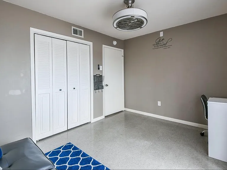 8529 Hearth Dr #25 — Photo 4