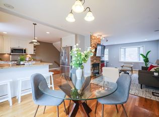 600 Trapelo Rd APT 5, Waltham, MA 02452