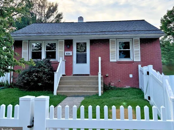 634 N Monroe St, Media, PA 19063