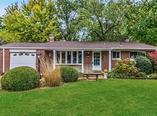 2325 Buller Dr, Saint Louis, MO 63114