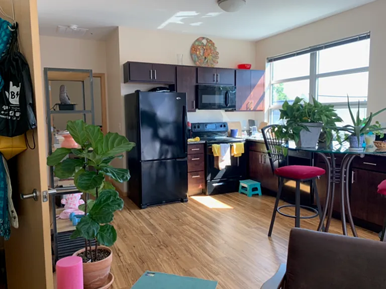 739 Williamson St — Photo 23