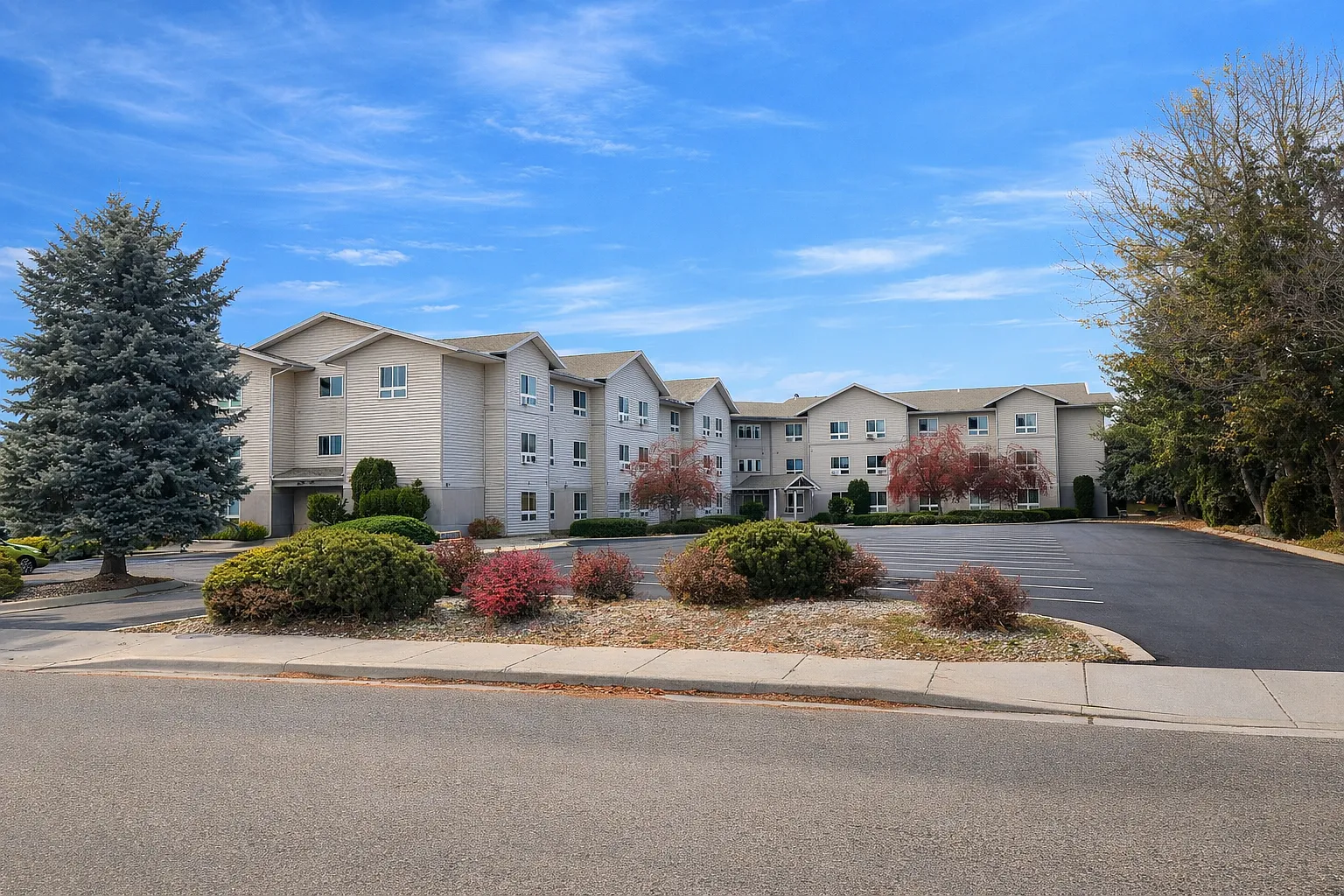 Willow Court — Photo 2