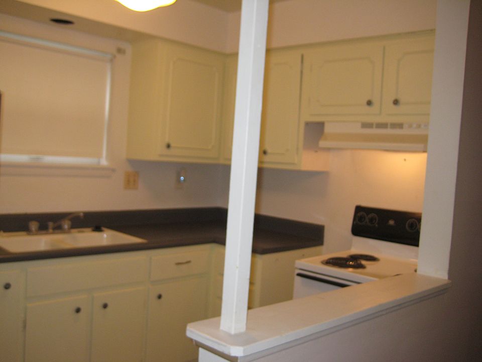 615 W Prairie Ave Decatur IL Zillow