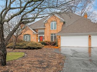 620 Stanton Rd, Glen Ellyn, IL 60137