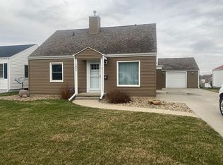 1604 Norris Pl, Marshalltown, IA 50158