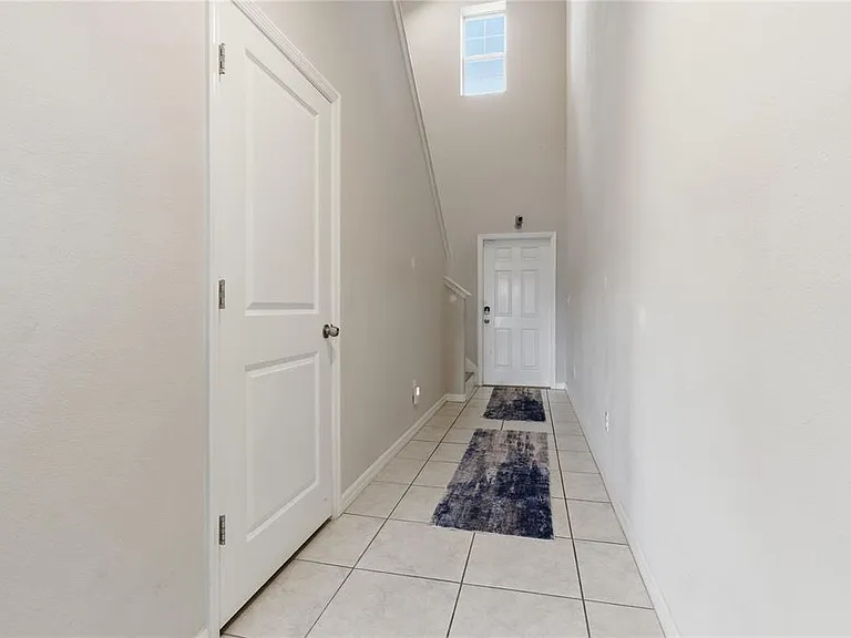 861 Olive Conch St — Photo 6