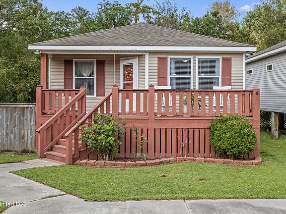 2nd image of 12347 Windward Cir
