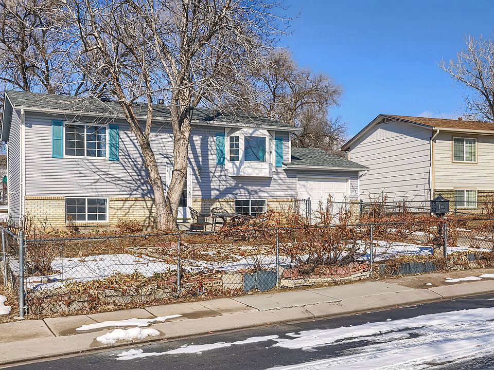 1st image of 3610 Dogwood Dr