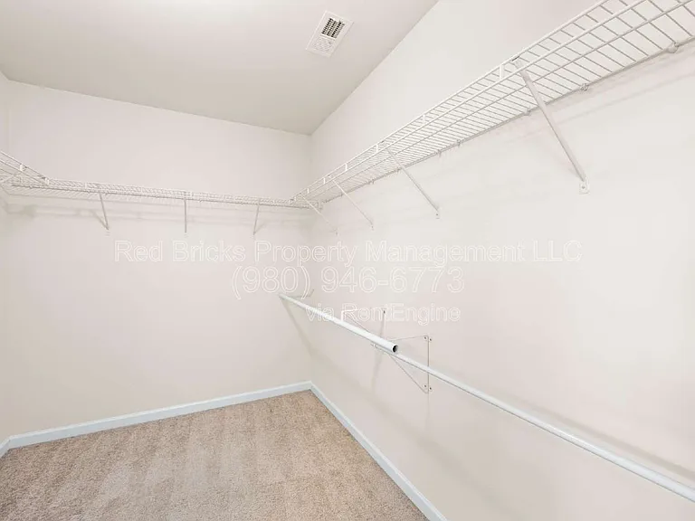 4860 Pepper Dr — Photo 16