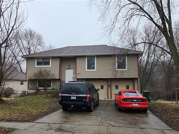 2nd image of 3555 Tudor Dr
