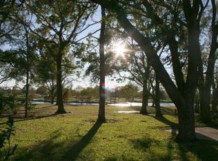 2922 Fairway Dr, Sugar Land, TX 77478