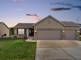 3440 Brookside Crossing Dr, Saint Charles, MO 63301