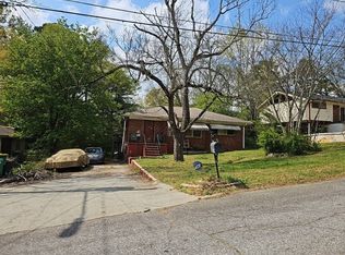 5593 Alder Dr, Forest Park, GA