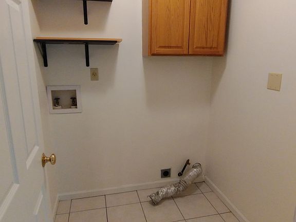 5th image of 20071 Woodline Dr #10