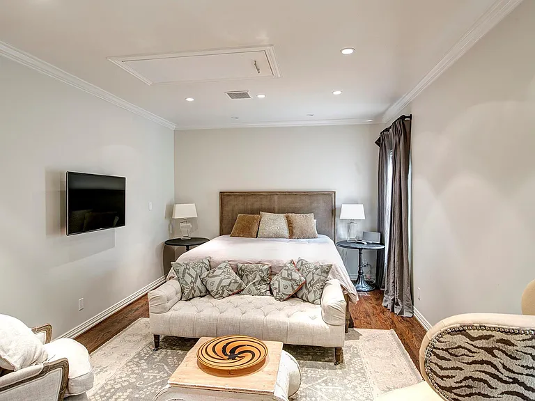 3440 Locke Ln — Photo 17
