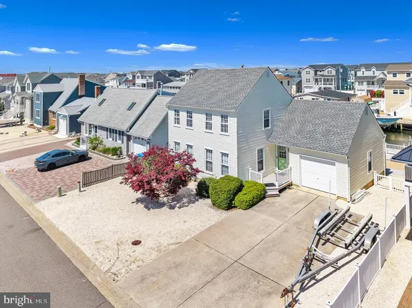 44 George Dr, Manahawkin, NJ 08050