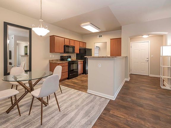 3rd image of 88 Valle Vista Ave APT 8207